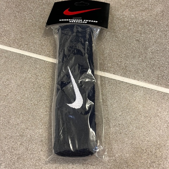 Nike Embroidered Swoosh Terry Cloth headband sweatband head band new navy blue - Picture 1 of 7